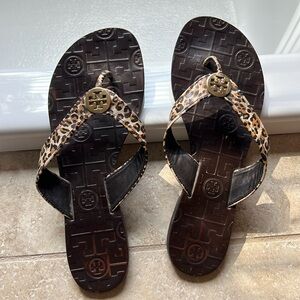 Tory Burch Thora Cheetah Sandals - Size 6